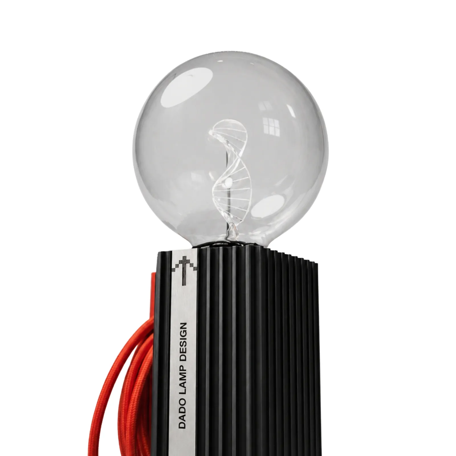 Dado lamp, Lampada da tavolo — progetto di Giovanni Sarchiolla